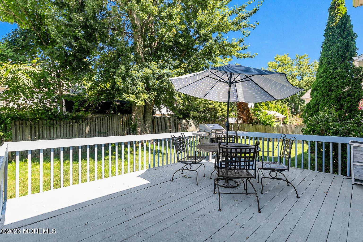 49 Manitto Place Oceanport NJ 07757
