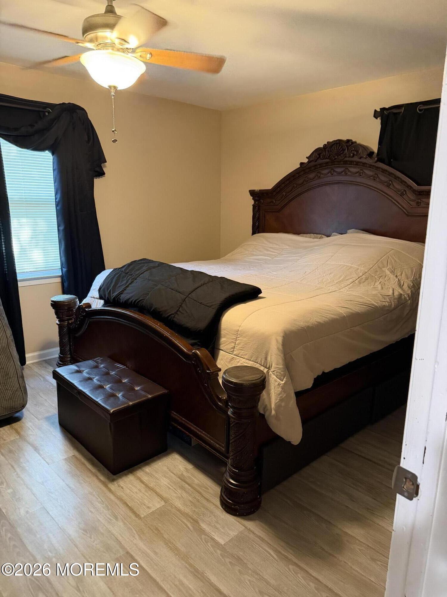 1213 Cable Avenue Beachwood NJ 08722