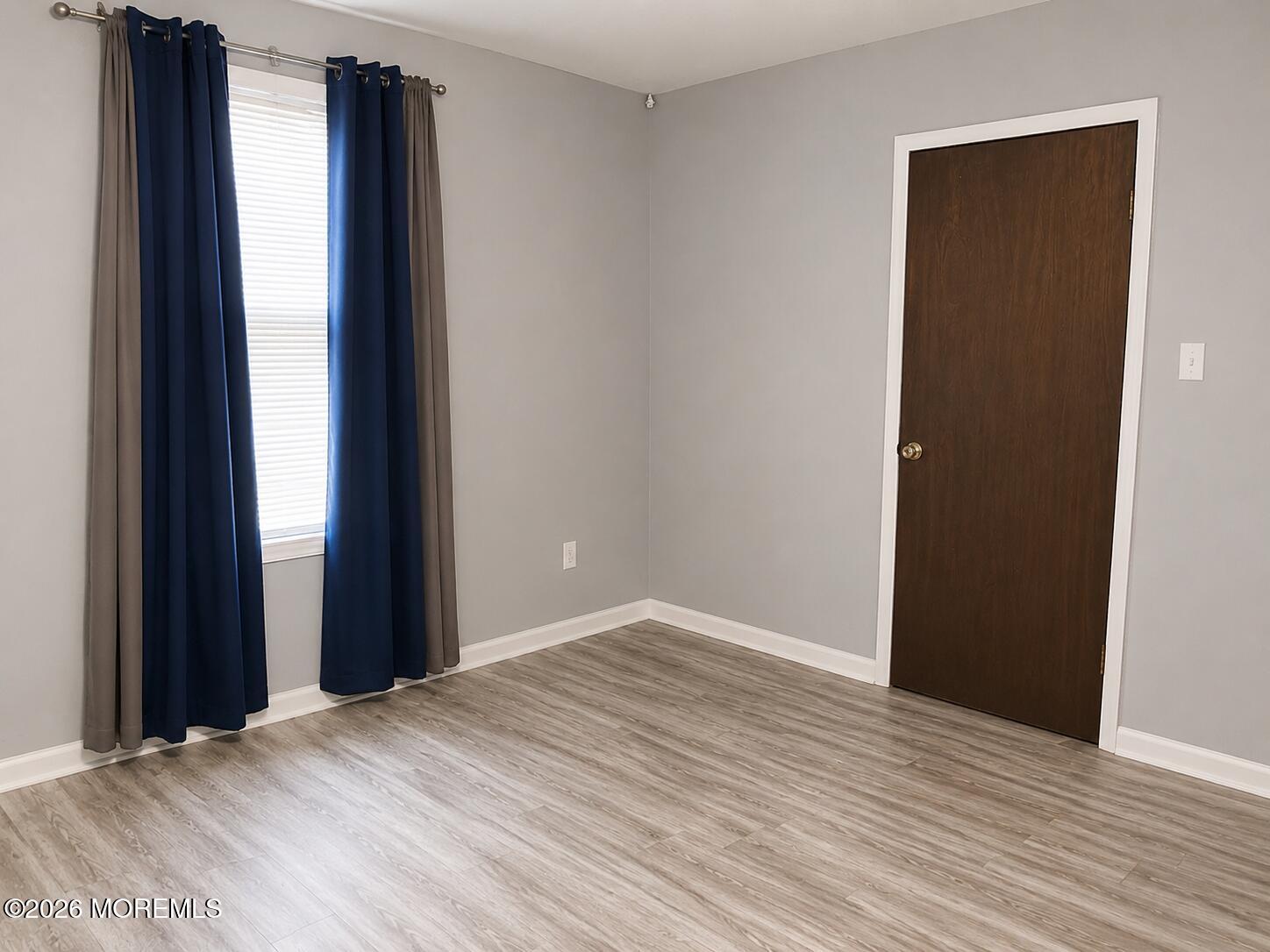 1213 Cable Avenue Beachwood NJ 08722