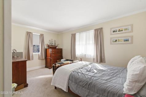 13 Hodgson Lane Long Beach Twp NJ 08008