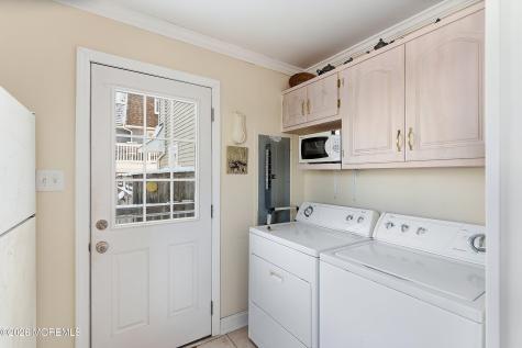 13 Hodgson Lane Long Beach Twp NJ 08008