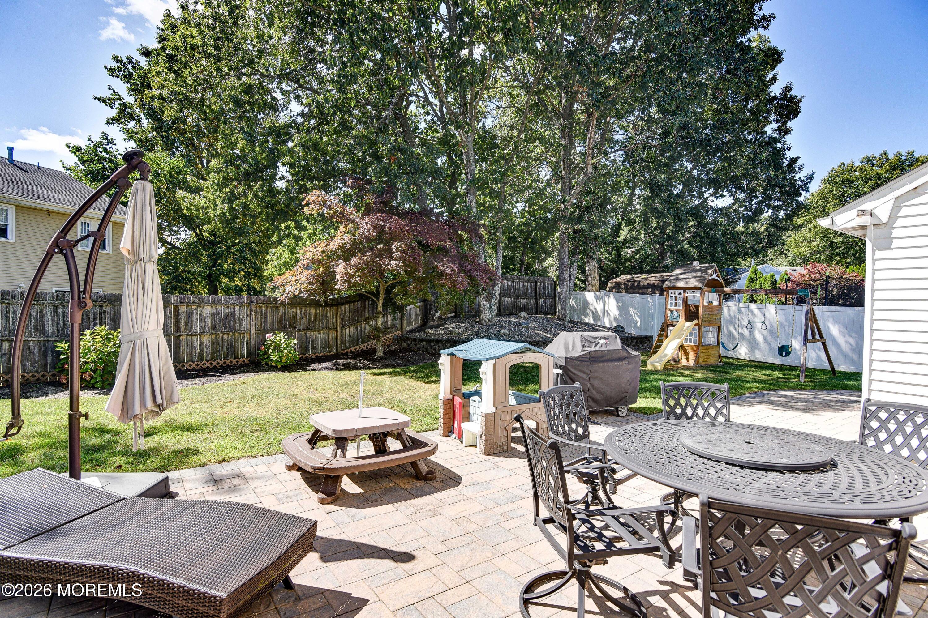 4 Scarlet Lane Howell NJ 07731