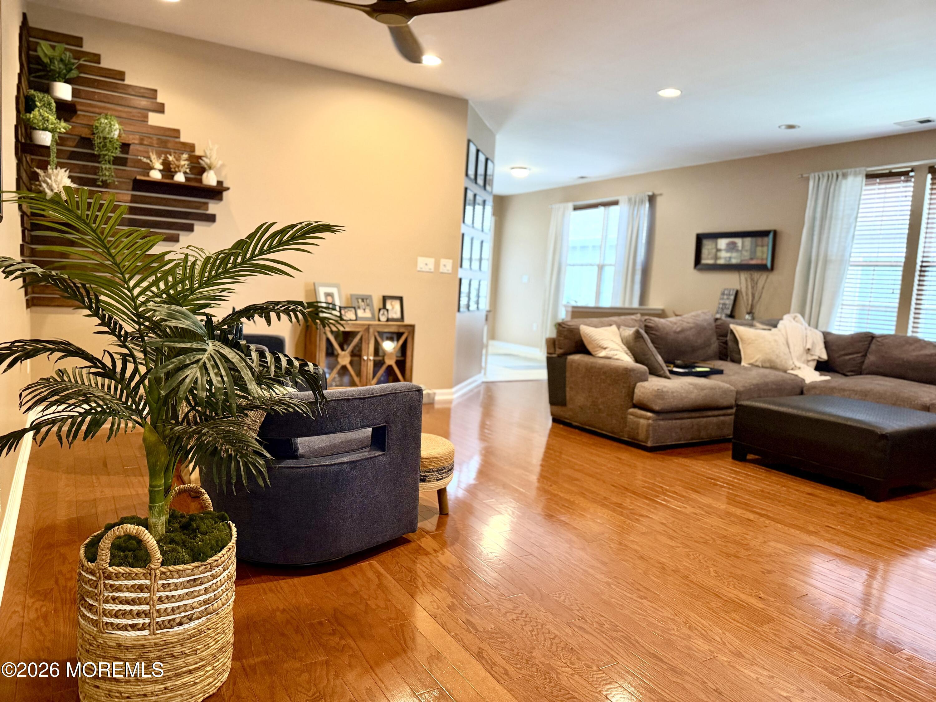 9 Powderhorn Way Allentown NJ 08501