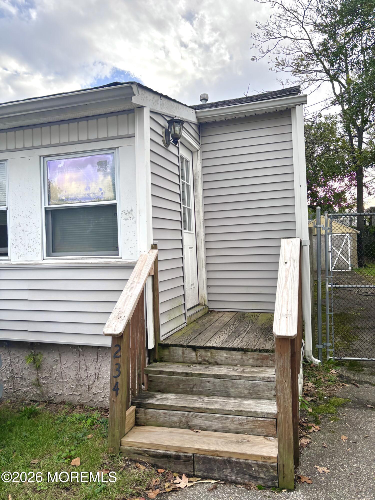 234 Capstan Avenue Beachwood NJ 08722