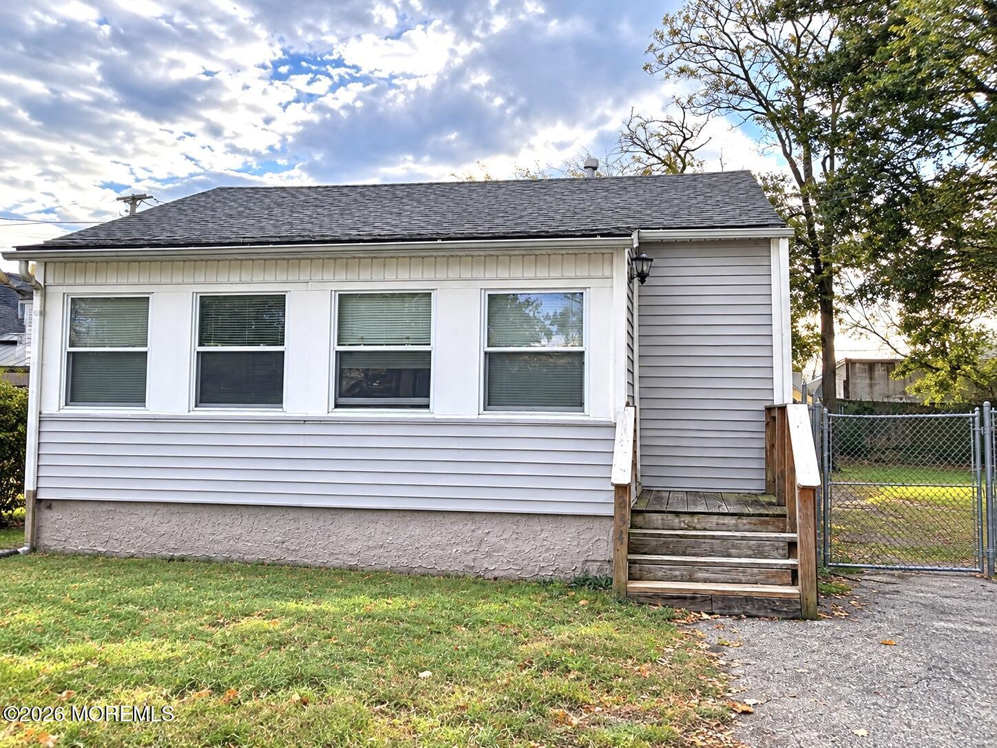 234 Capstan Avenue Beachwood NJ 08722