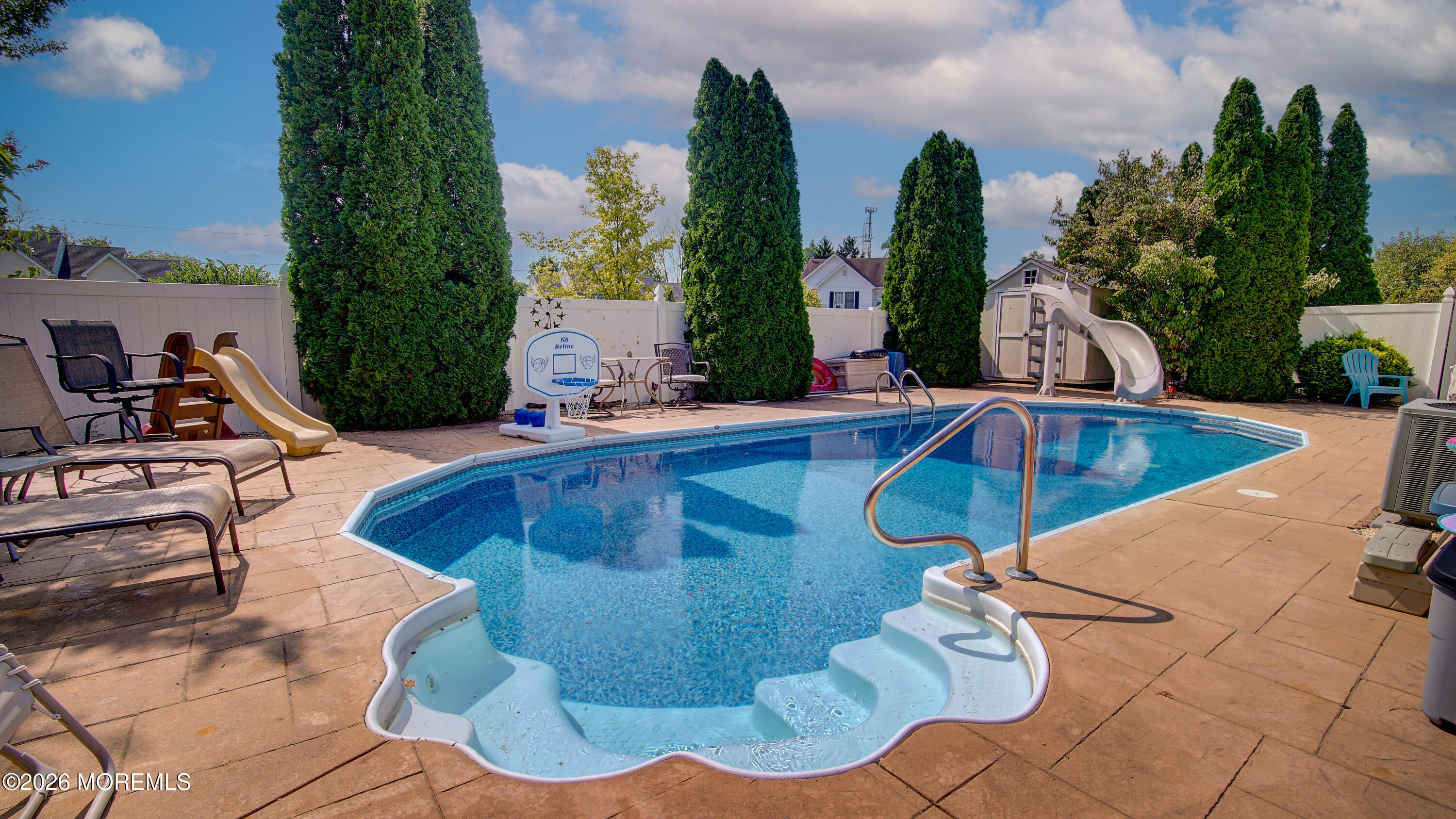 2 Christina Court Jackson NJ 08527