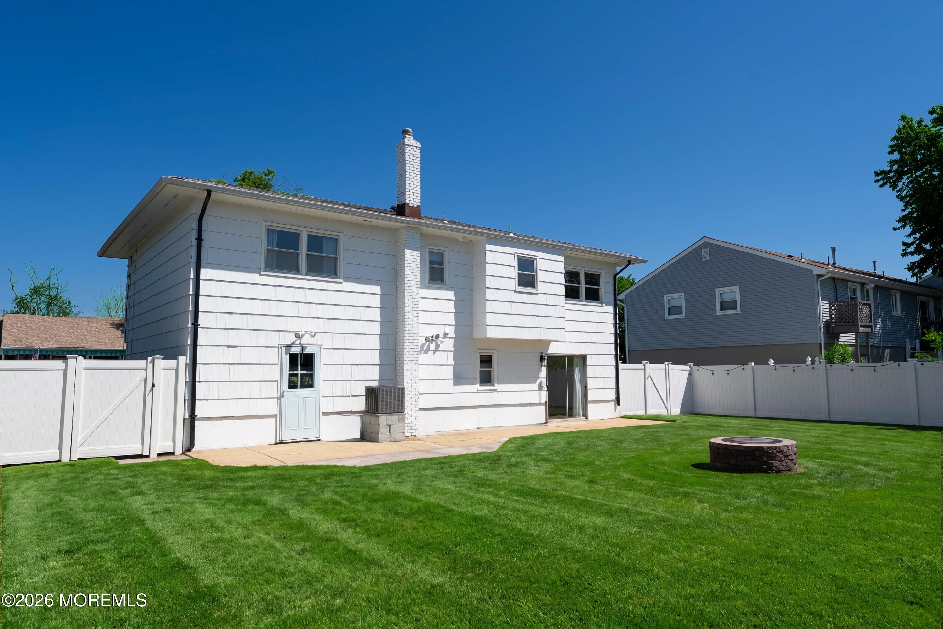 8 Woolley Street Monmouth Beach NJ 07750