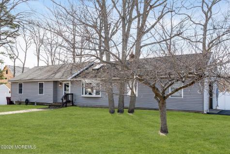 237 Virginia Avenue Bayville NJ 08721