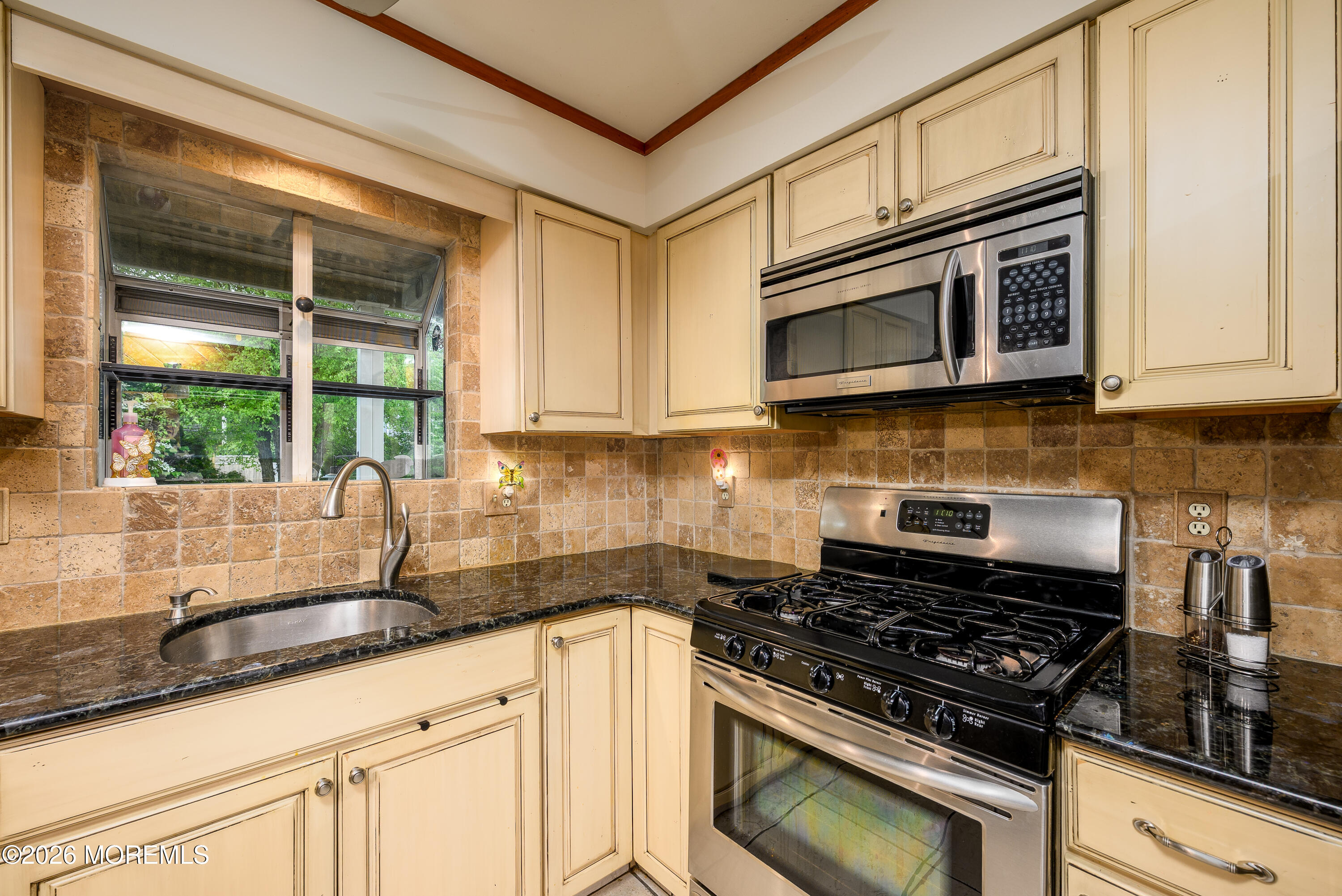 3 Heritage Drive Howell NJ 07731