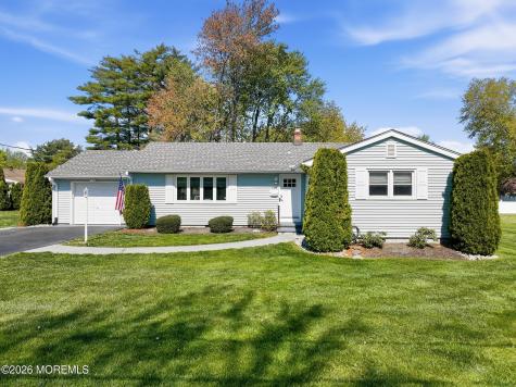 450 Church Street Belford NJ 07718