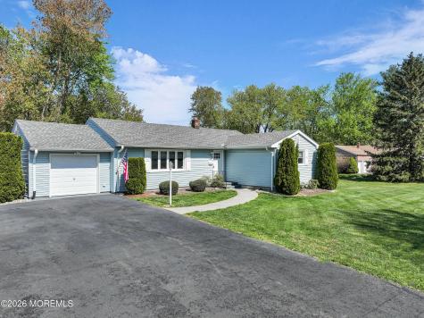 450 Church Street Belford NJ 07718