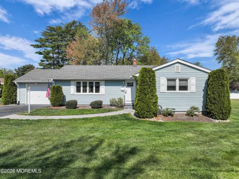 450 Church Street Belford NJ 07718