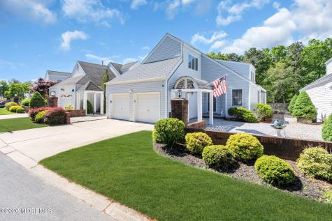 98 Longwood Drive Manahawkin NJ 08050