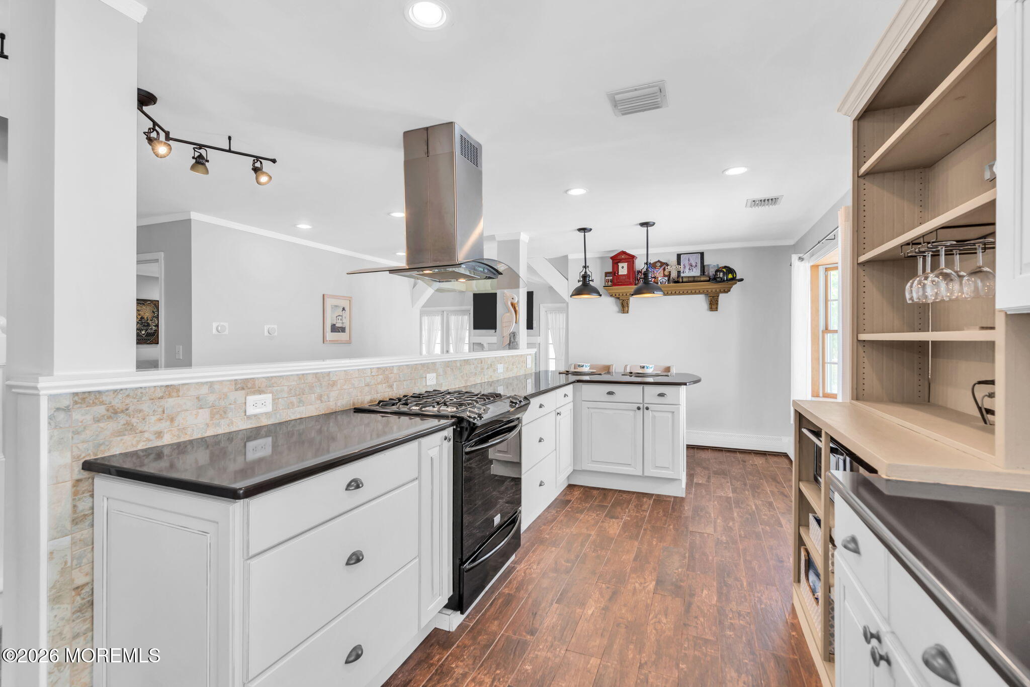 98 Longwood Drive Manahawkin NJ 08050