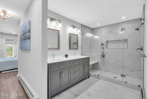 98 Longwood Drive Manahawkin NJ 08050