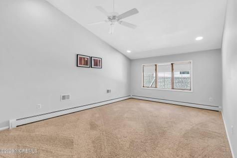 98 Longwood Drive Manahawkin NJ 08050