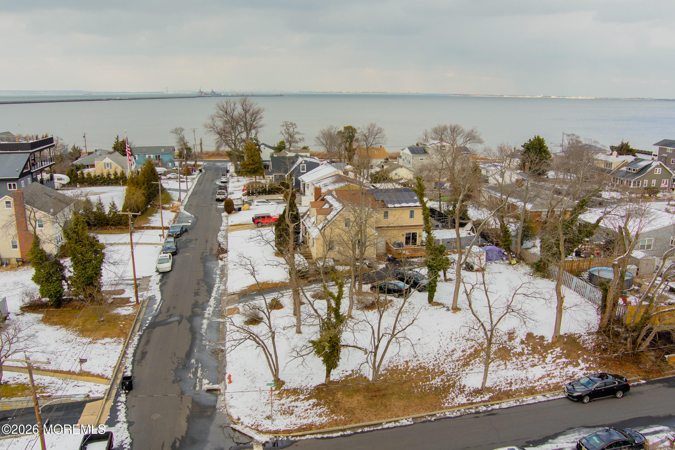 12 Thompson Avenue Leonardo NJ 07737
