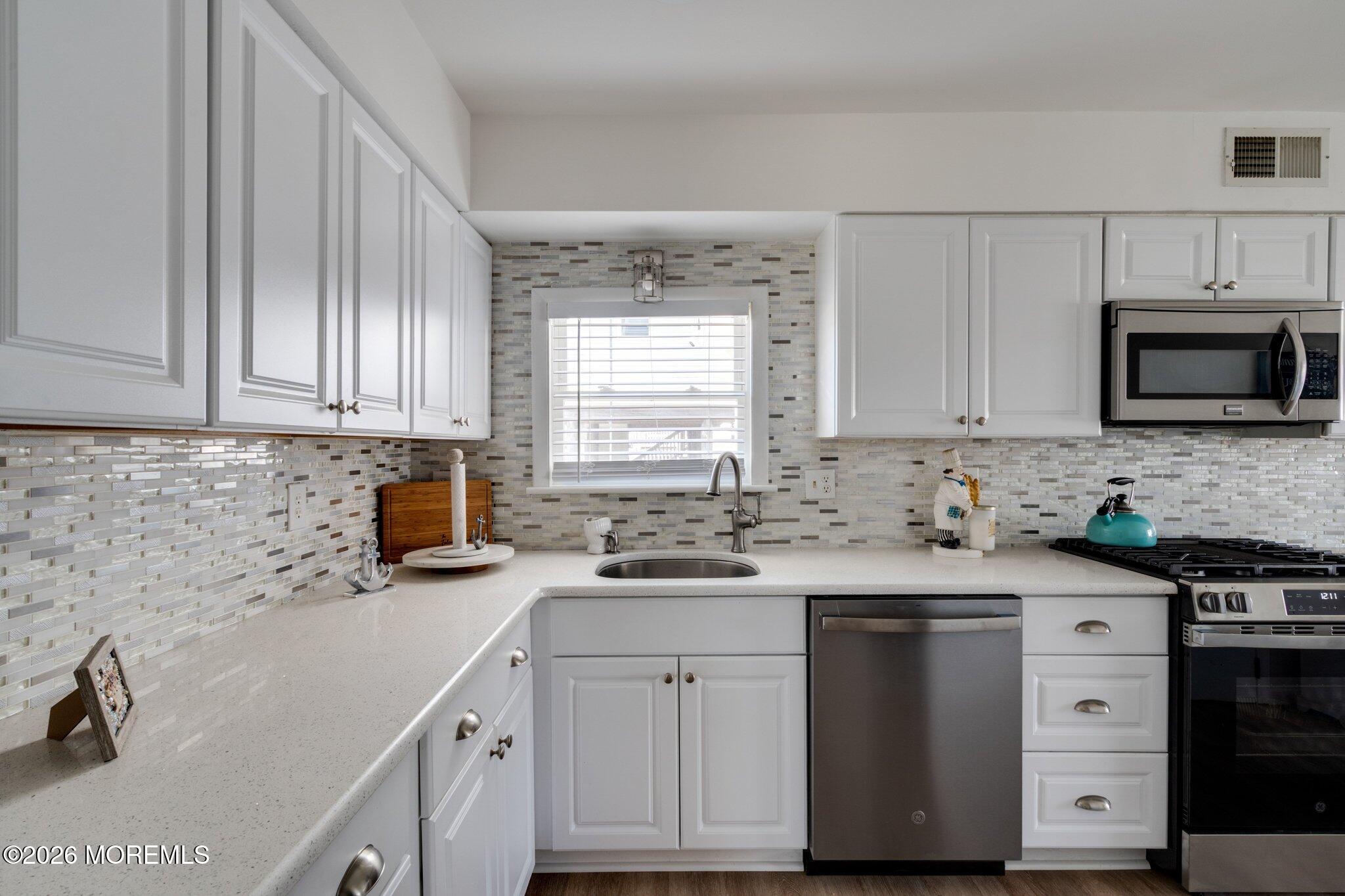 129 N Spinnaker Drive Little Egg Harbor NJ 08087