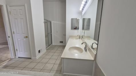6 Saint Andrews Road Jackson NJ 08527