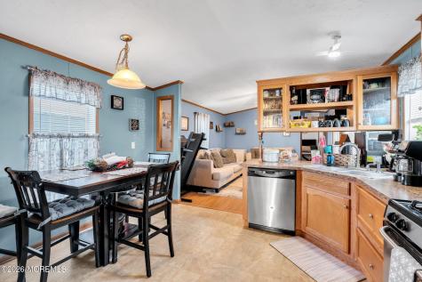 12 Locust Grove Hazlet NJ 07730