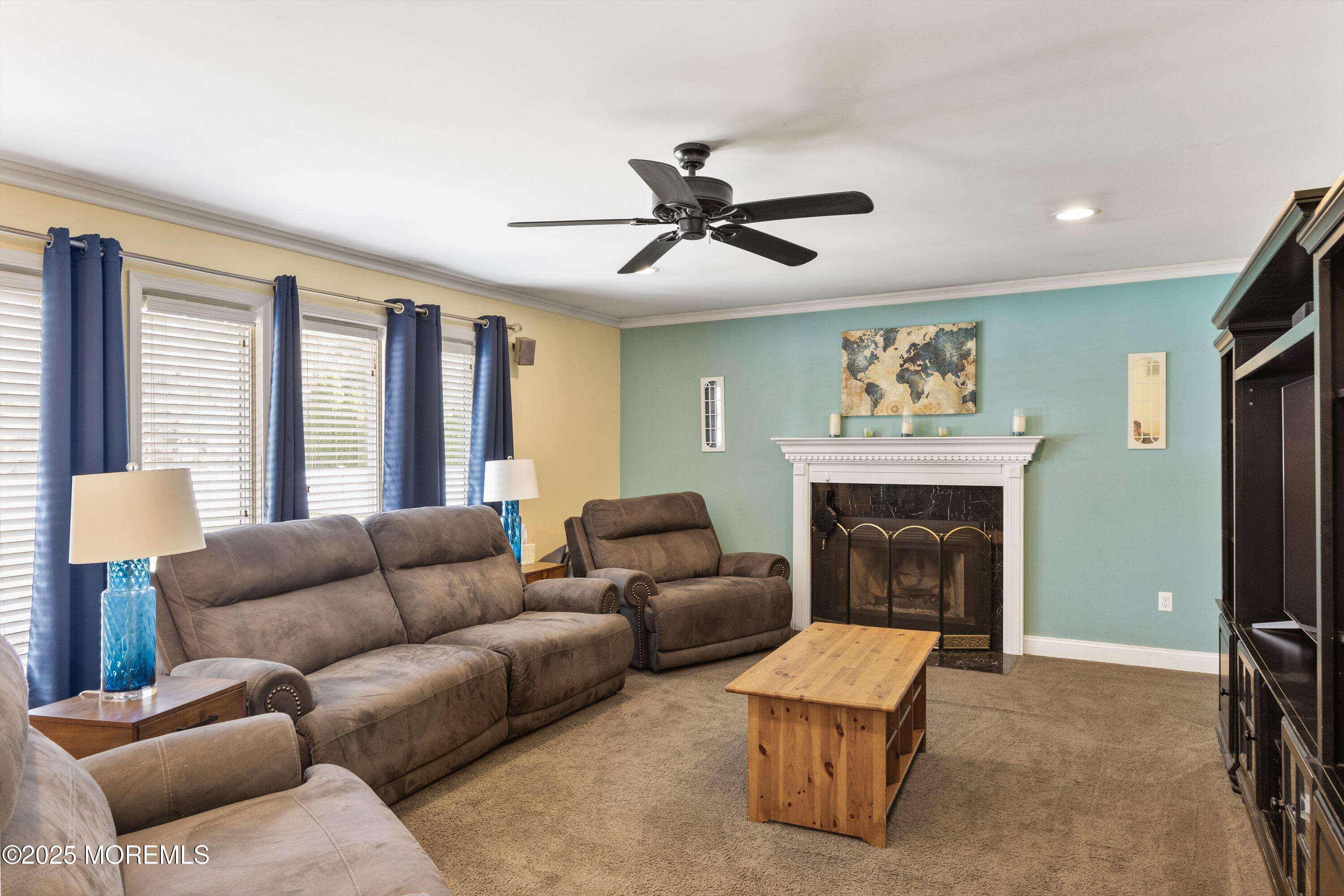 4 Alexander Drive Allentown NJ 08501