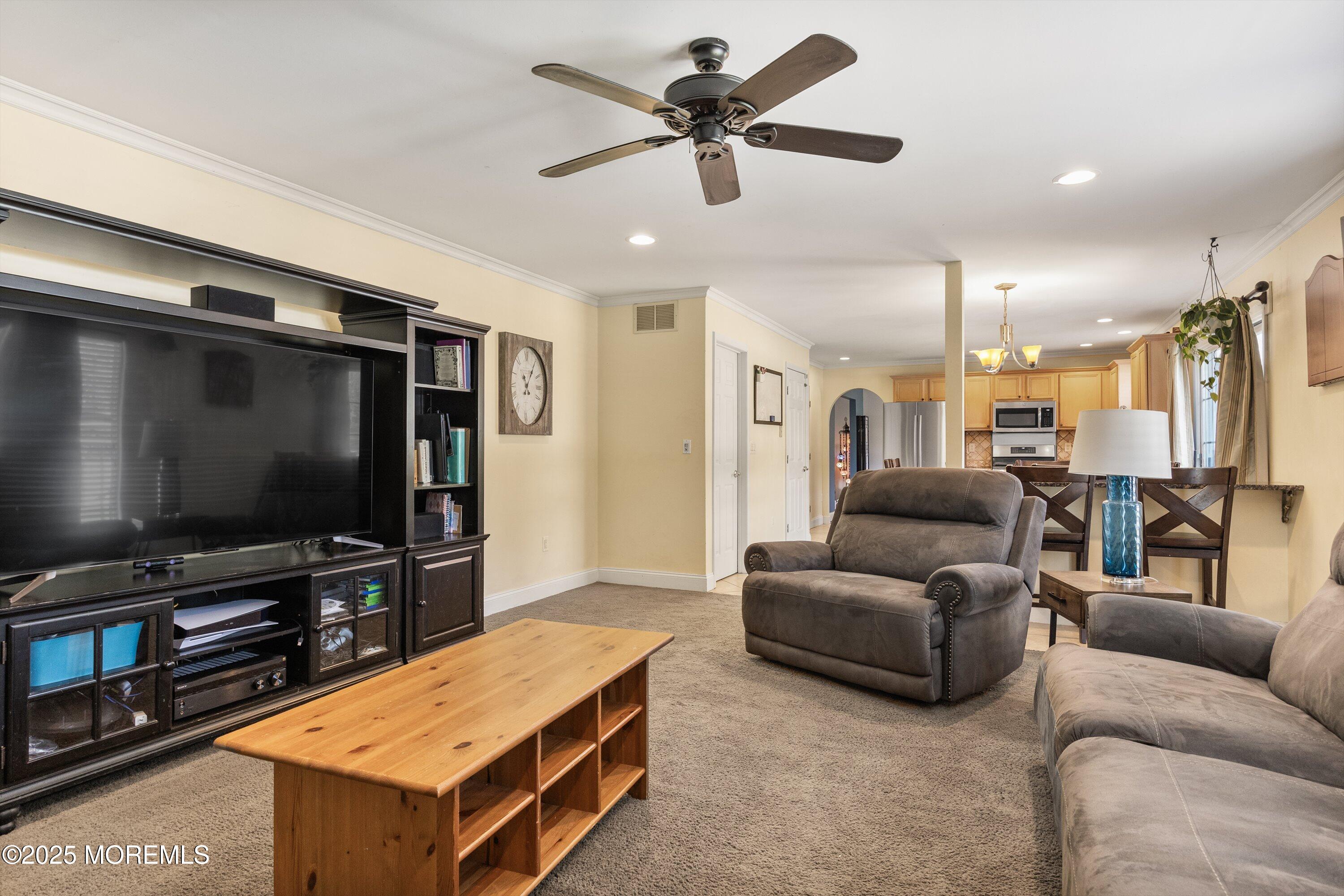 4 Alexander Drive Allentown NJ 08501