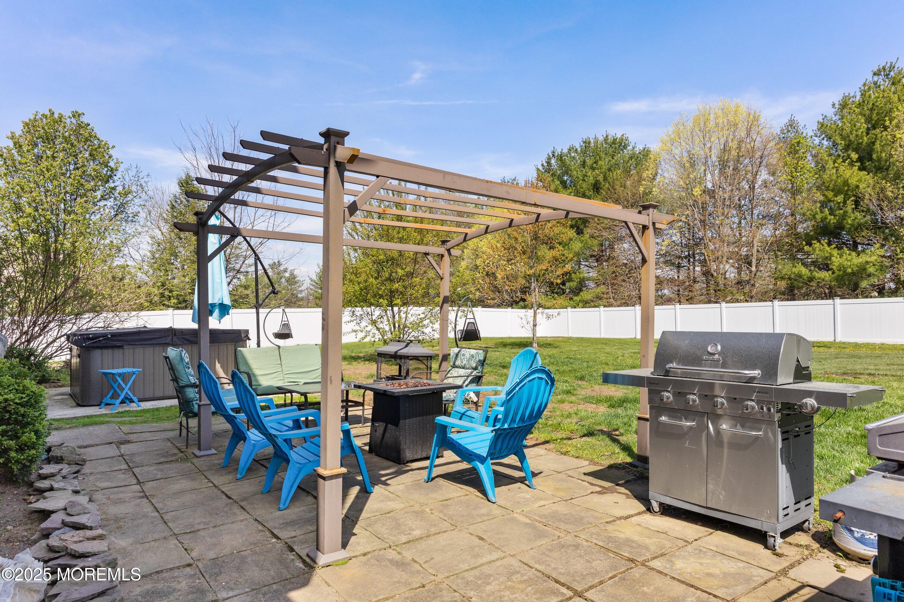 4 Alexander Drive Allentown NJ 08501