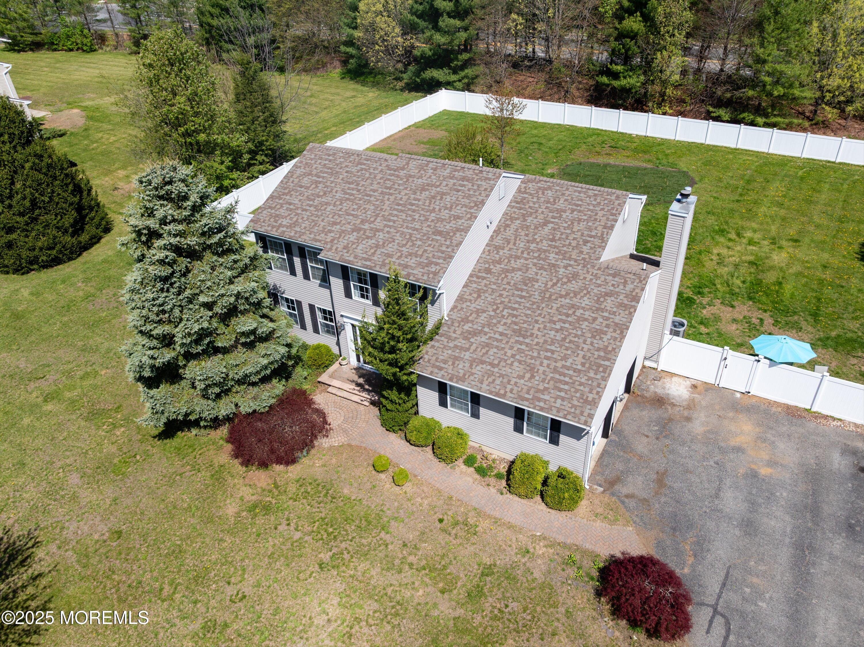 4 Alexander Drive Allentown NJ 08501