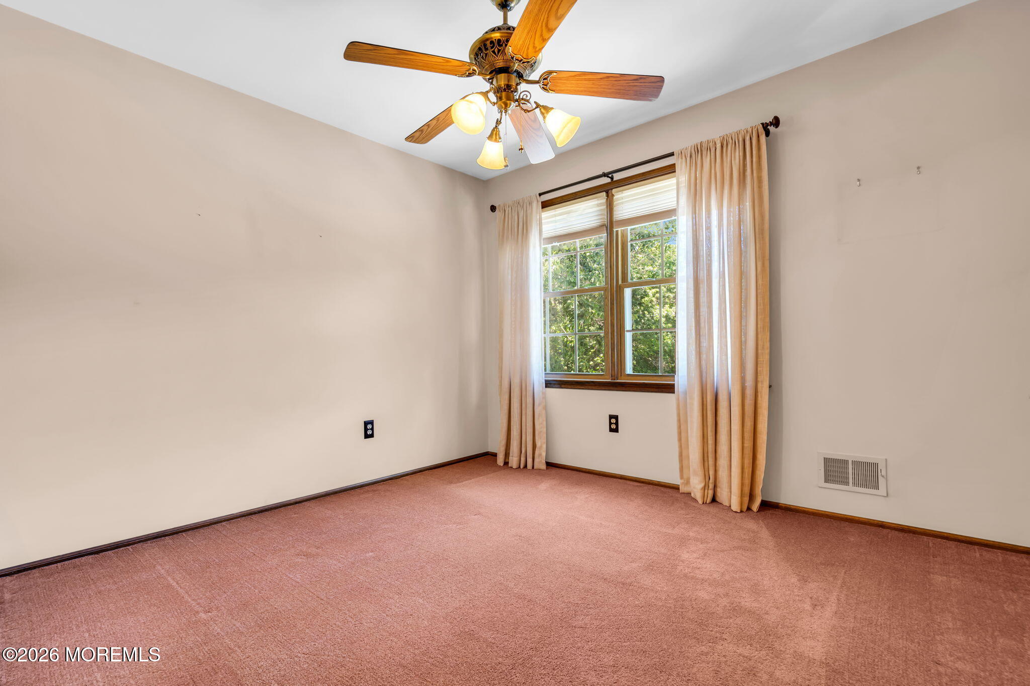 1652 White Water Court Toms River NJ 08755