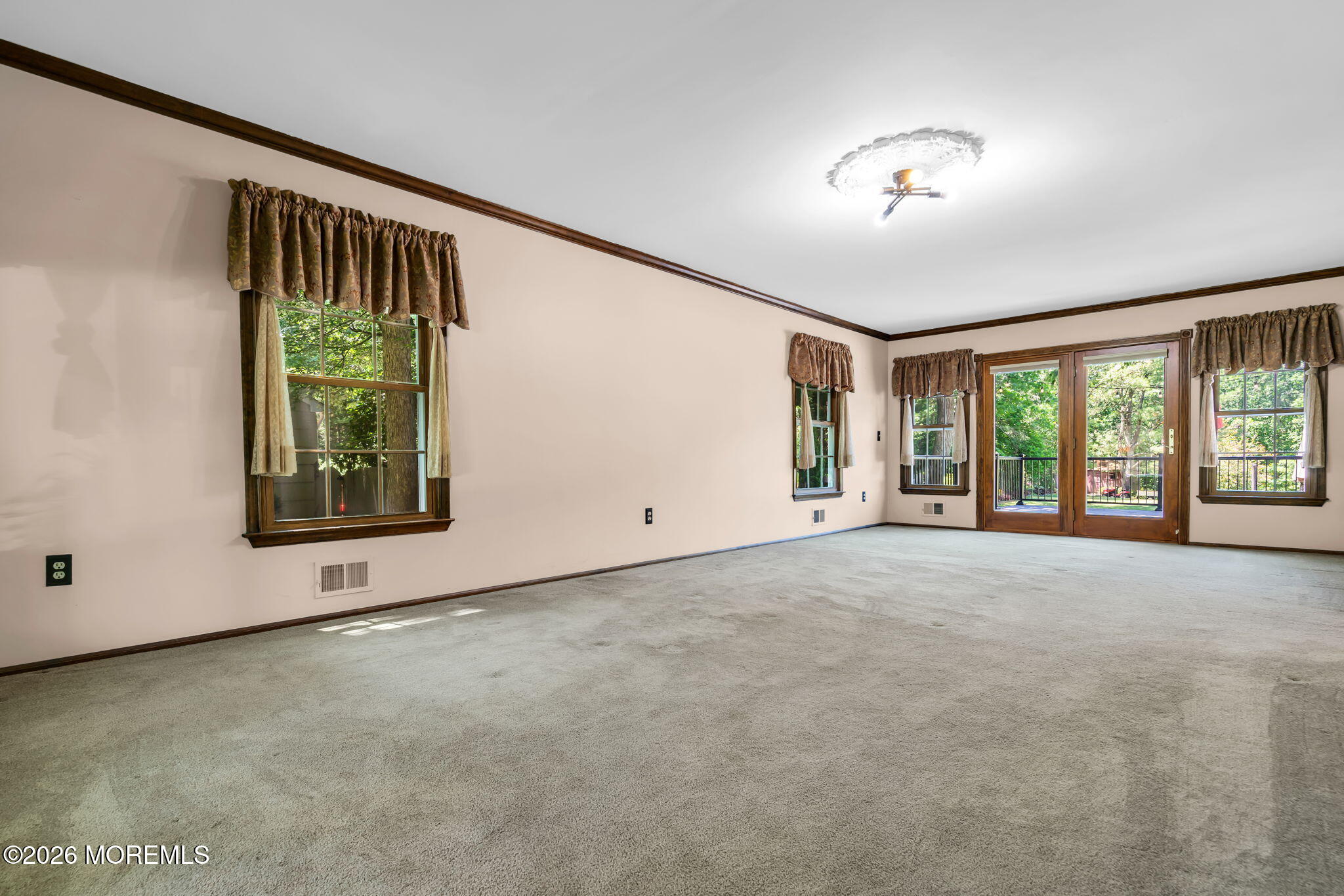 1652 White Water Court Toms River NJ 08755