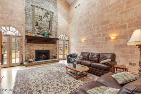 5 Tara Court Holmdel NJ 07733