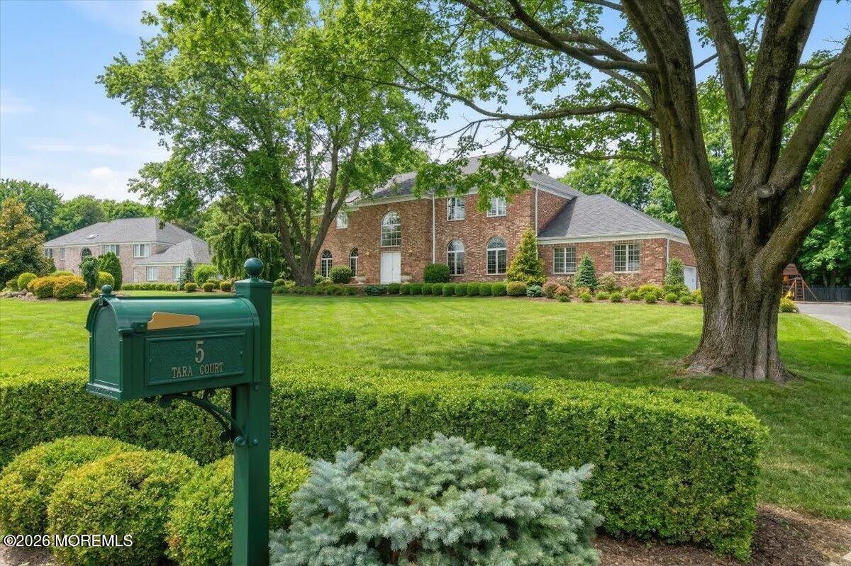5 Tara Court Holmdel NJ 07733