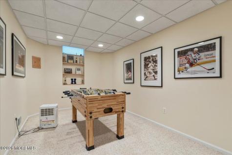 5 Tara Court Holmdel NJ 07733