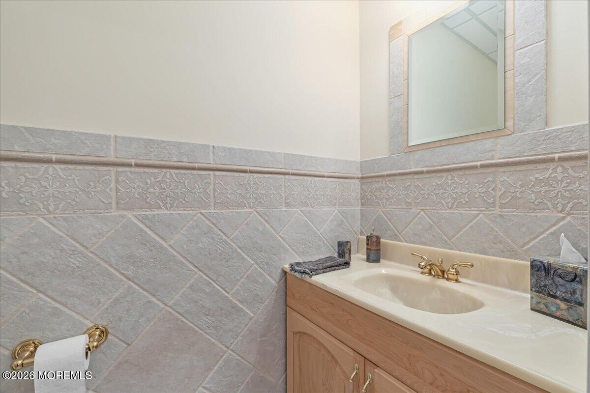 5 Tara Court Holmdel NJ 07733