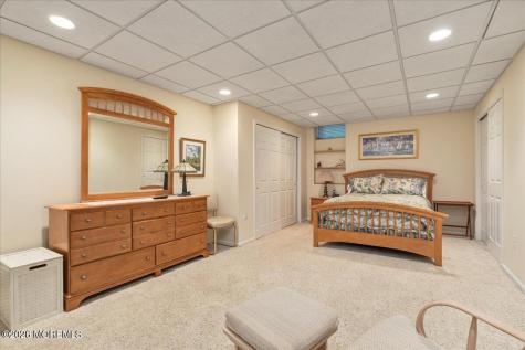 5 Tara Court Holmdel NJ 07733