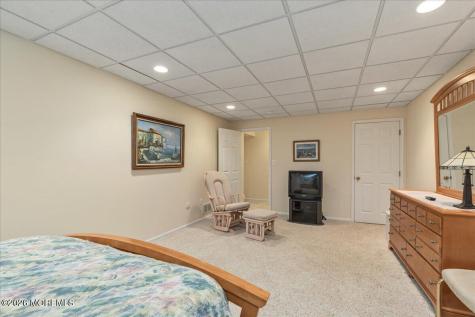 5 Tara Court Holmdel NJ 07733
