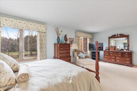 5 Tara Court Holmdel NJ 07733