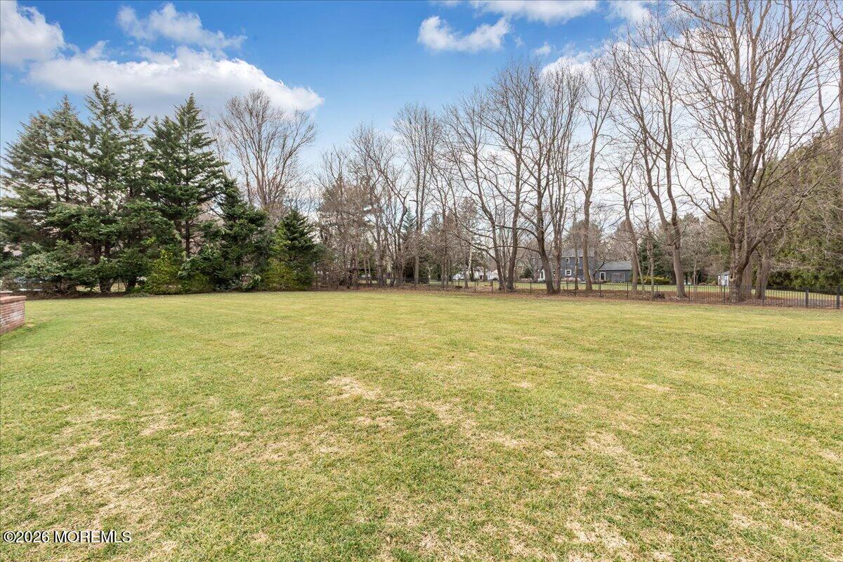 5 Tara Court Holmdel NJ 07733