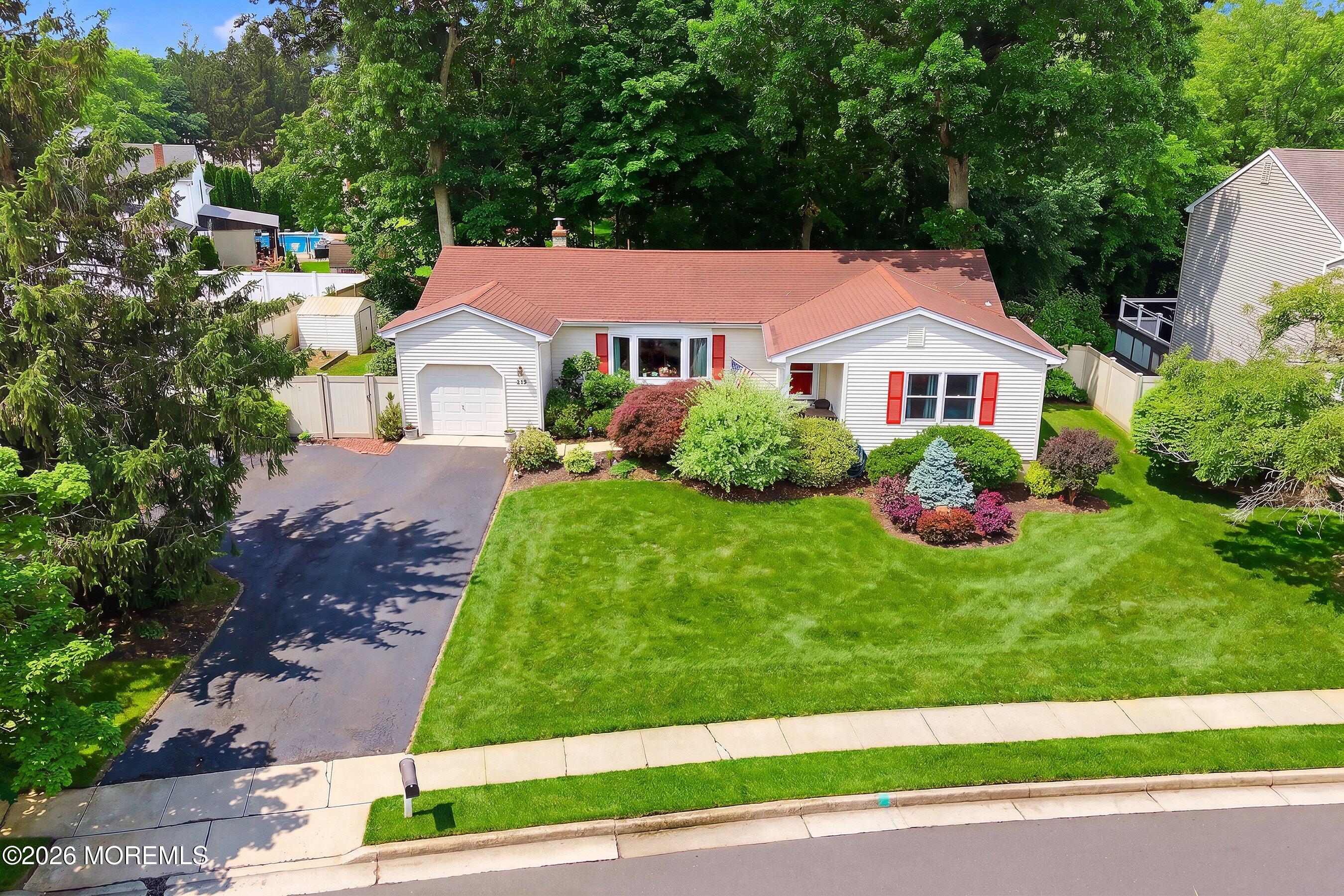 39 Mcfadden Drive Monroe NJ 08831