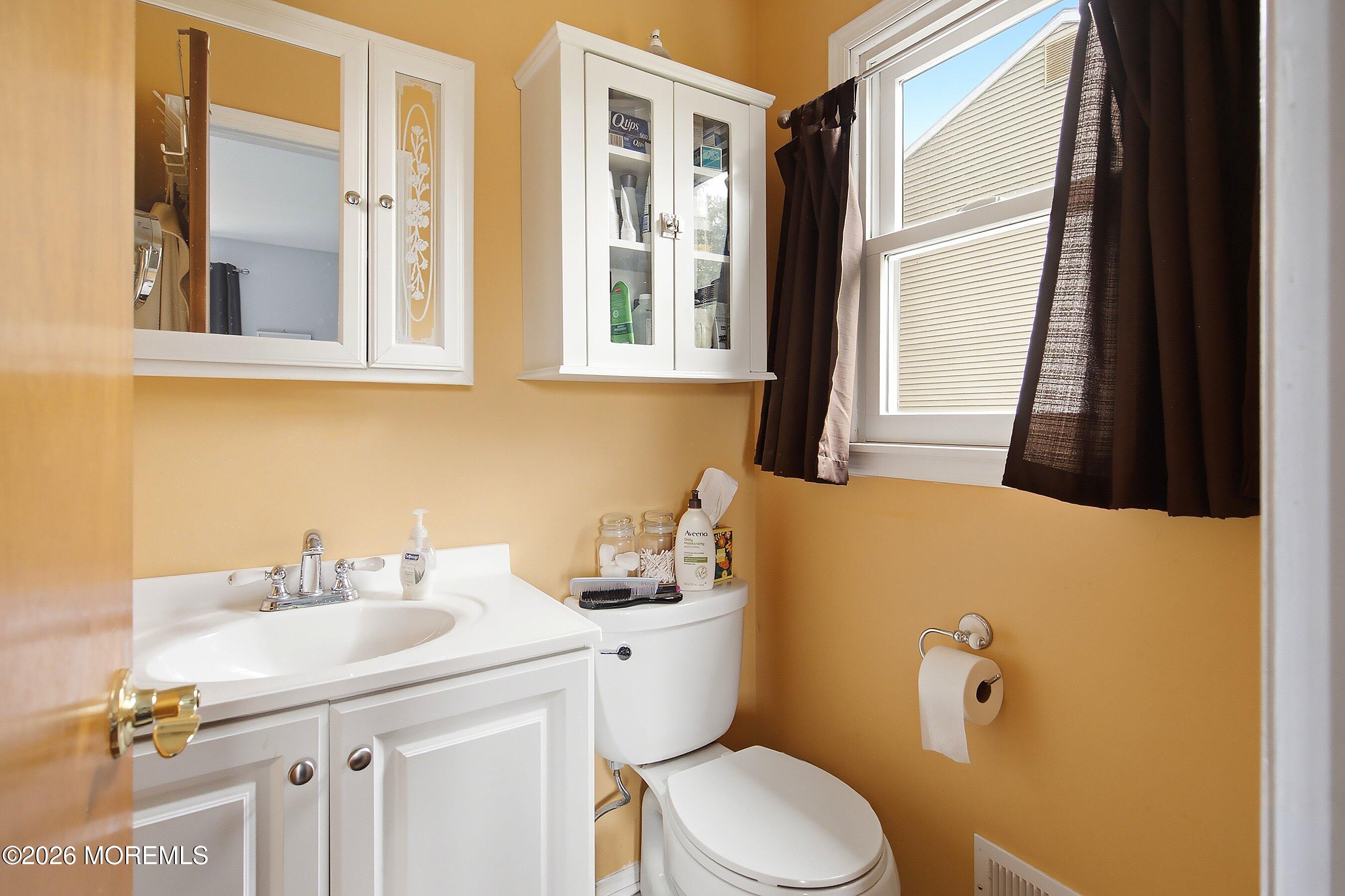 39 Mcfadden Drive Monroe NJ 08831