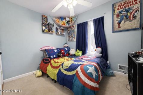 15 Commodore Court Barnegat NJ 08005