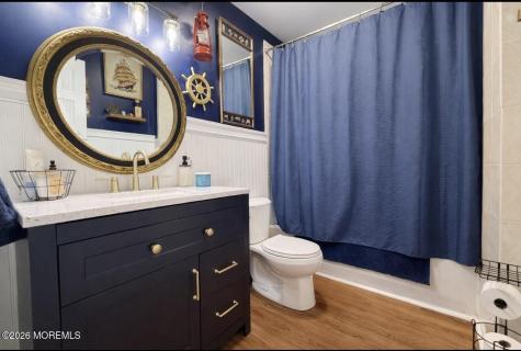 15 Commodore Court Barnegat NJ 08005