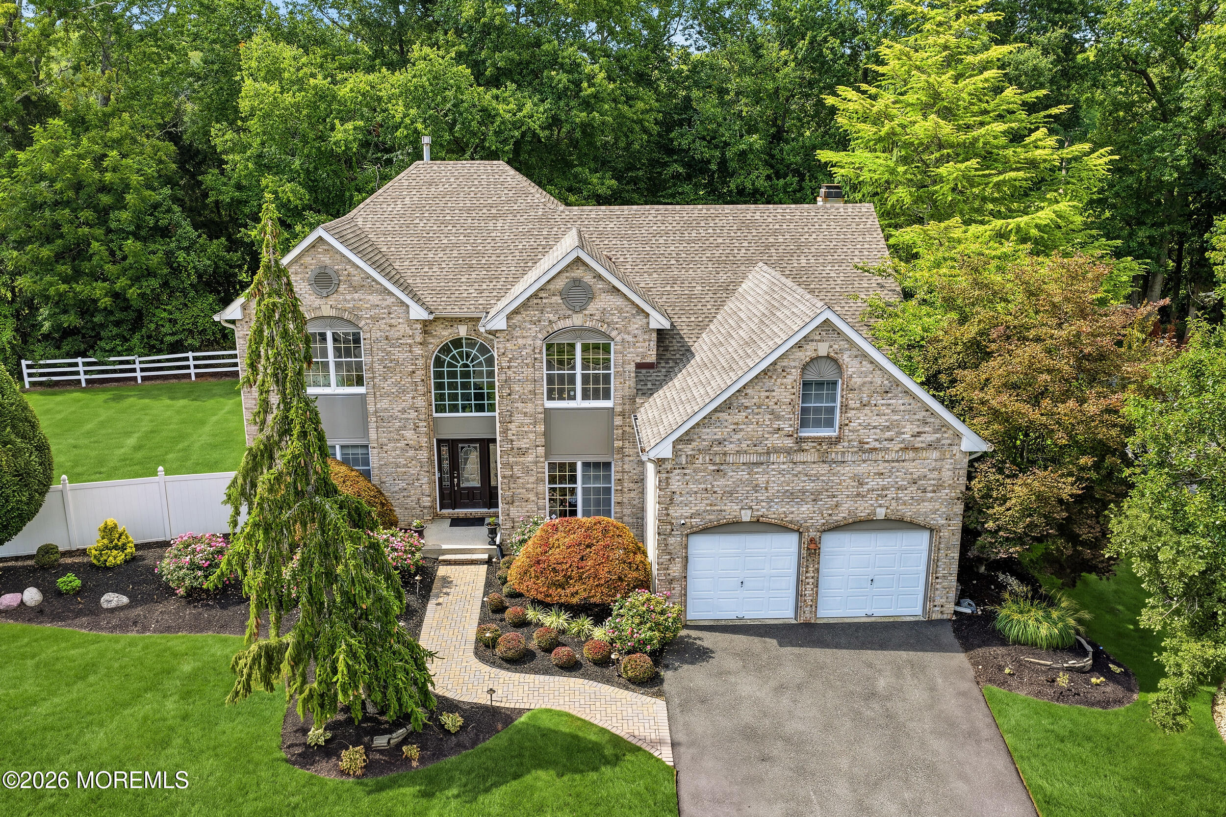 48 Vardon Way Farmingdale NJ 07727