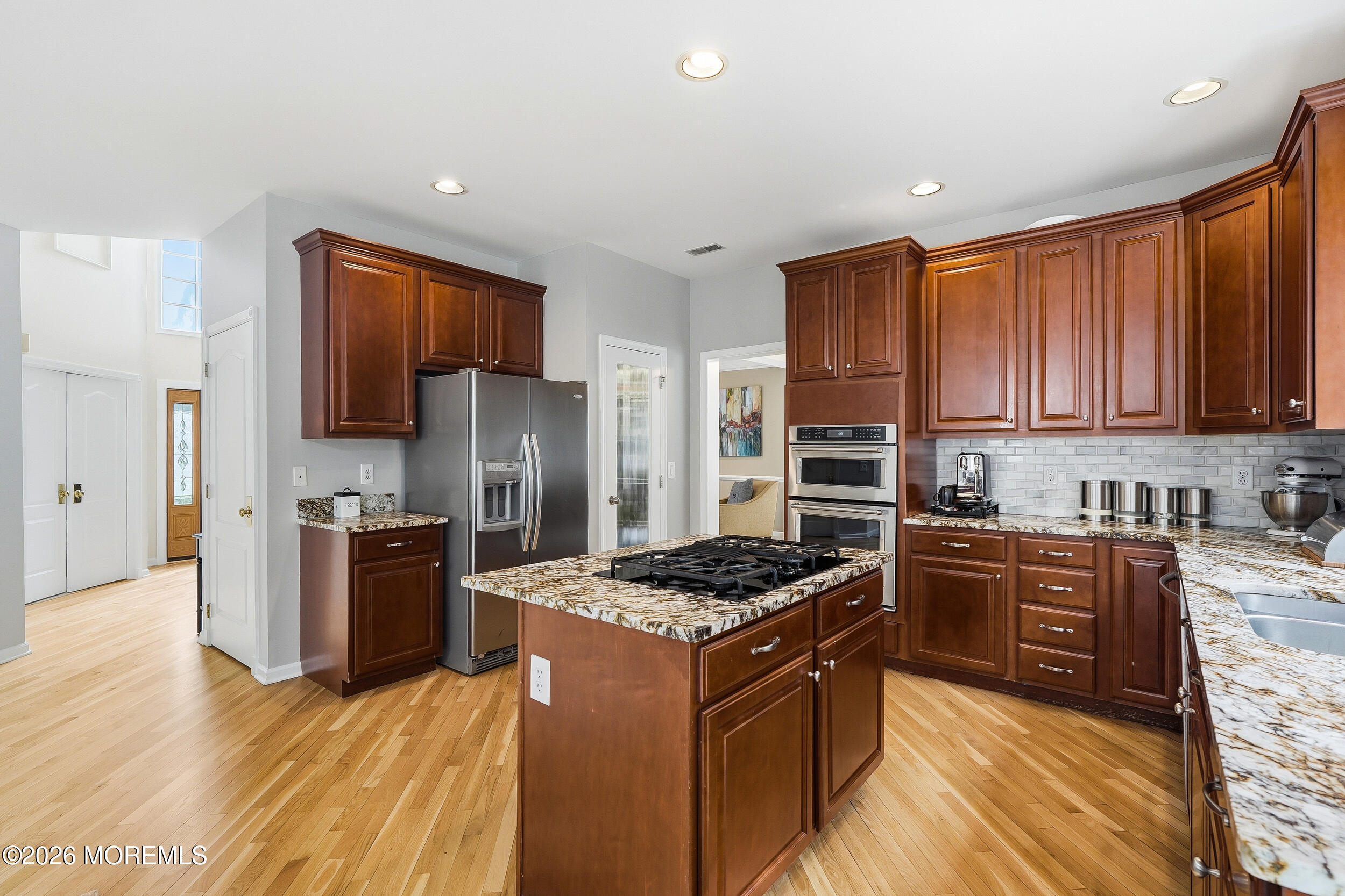 48 Vardon Way Farmingdale NJ 07727