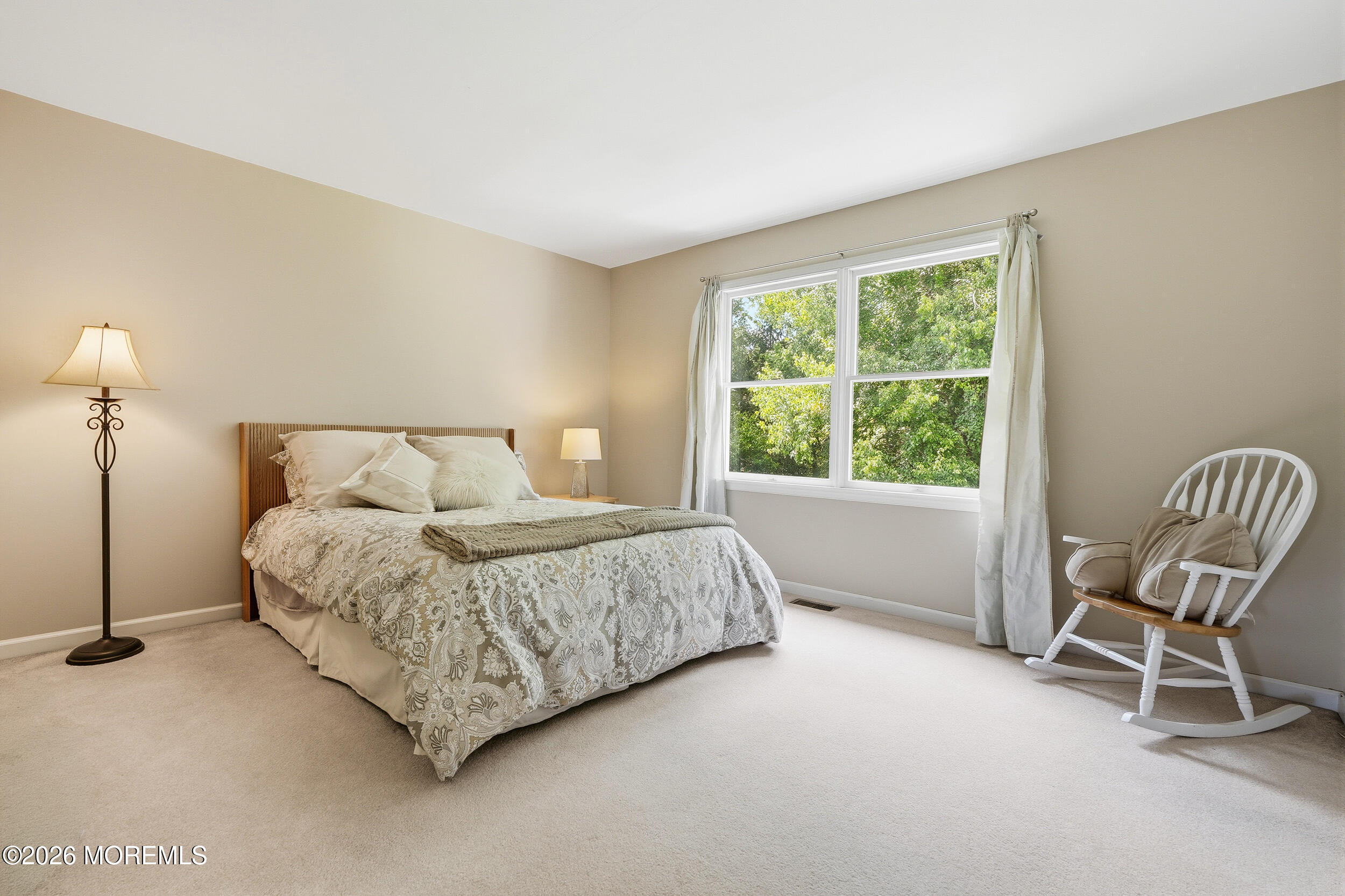 48 Vardon Way Farmingdale NJ 07727