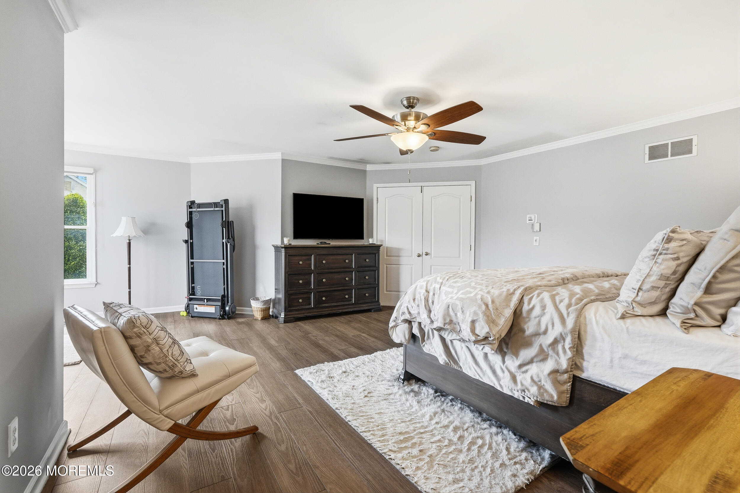 48 Vardon Way Farmingdale NJ 07727
