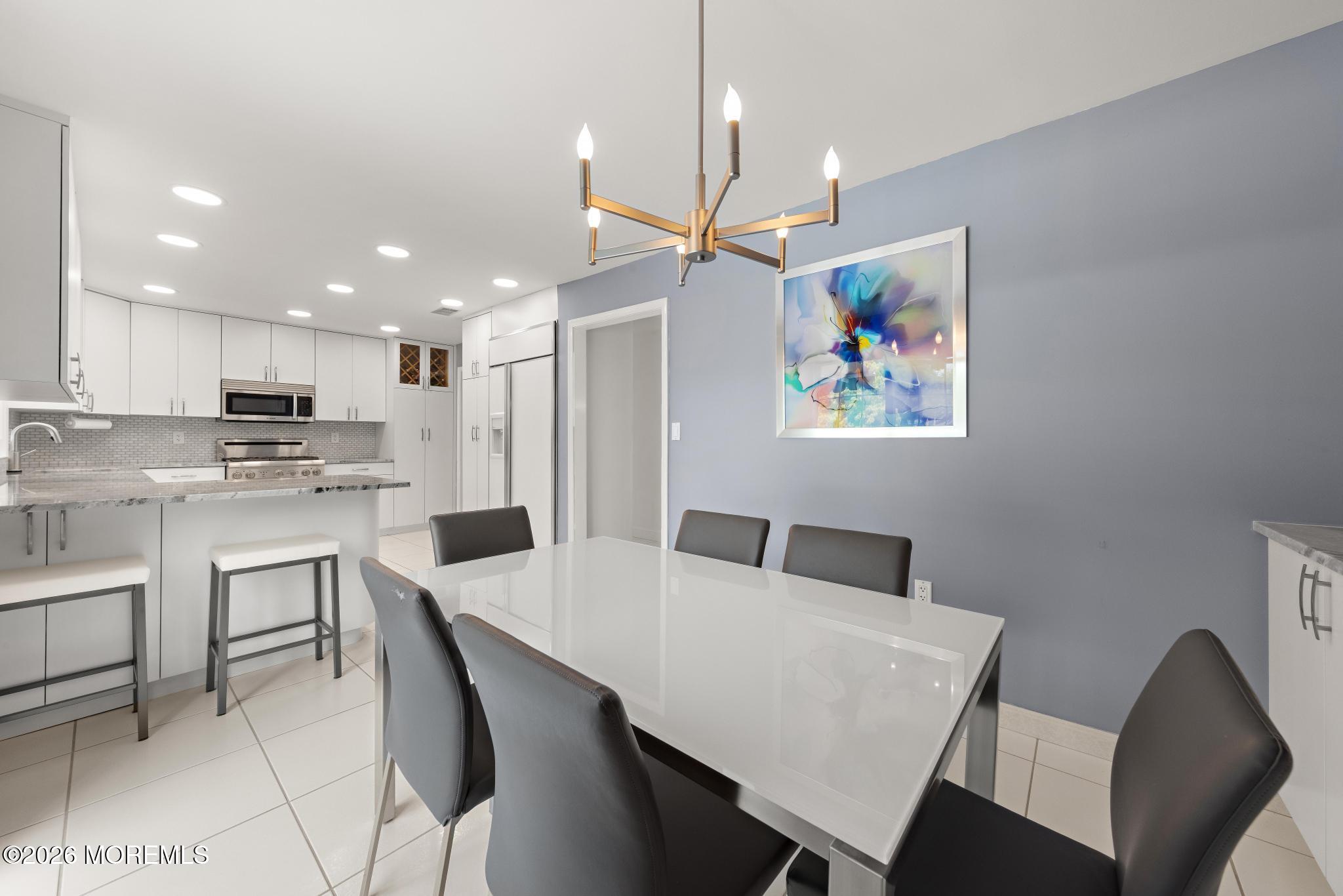 27 Tracy Drive Manalapan NJ 07726