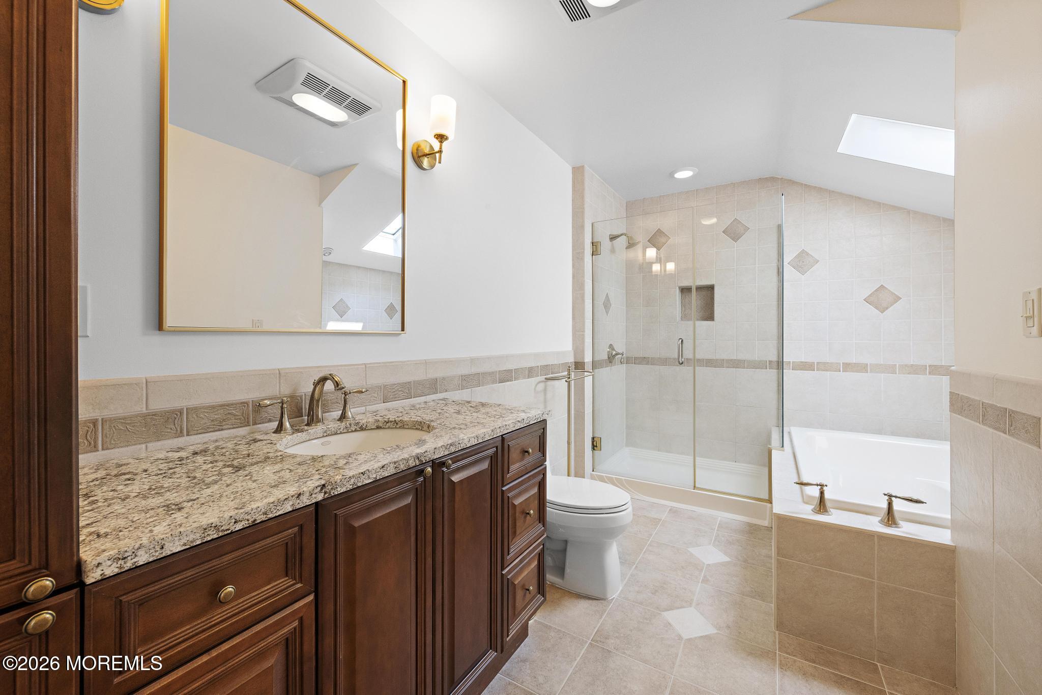 27 Tracy Drive Manalapan NJ 07726