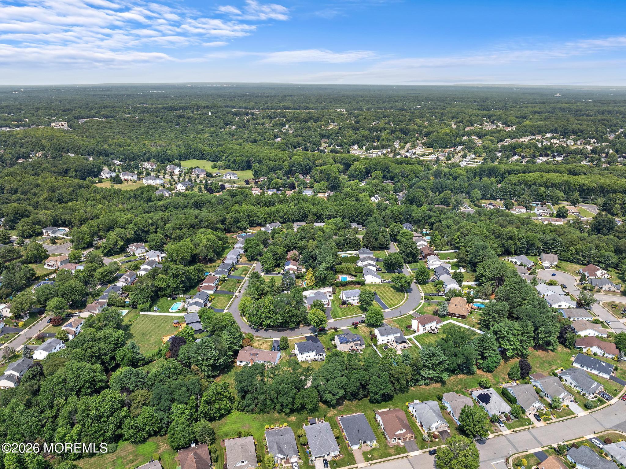 27 Tracy Drive Manalapan NJ 07726