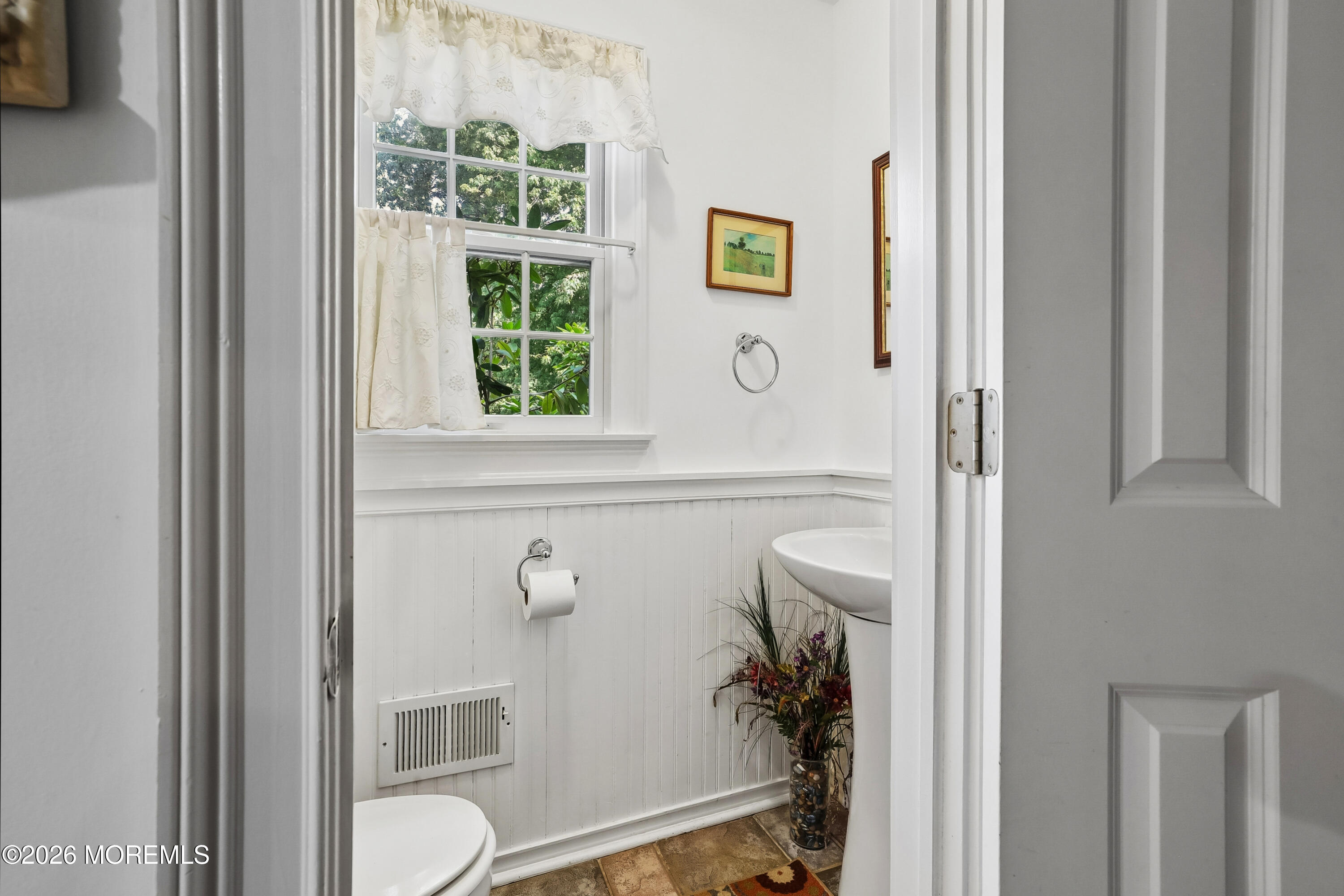 4 Oakwood Lane Little Silver NJ 07739